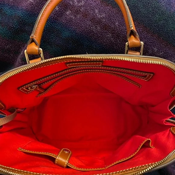 Bag - Picture 2 of 2